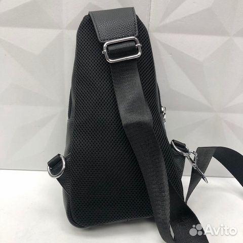 Новая мужская сумка через плечо кожа Calvin Klein Новая мужская сумка через плечо кожа Calvin Klein