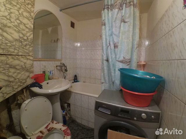 2-к квартира, 42 м², 1/4 эт.
