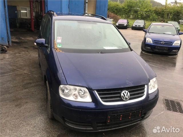 Разобран на запчасти Volkswagen Touran 2003-2006 Разобран на запчасти Volkswagen Touran 2003-2006