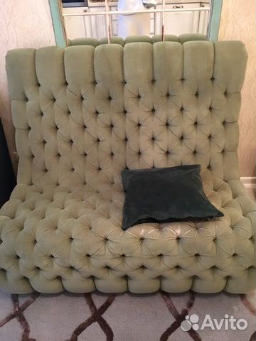 Двухместный диван