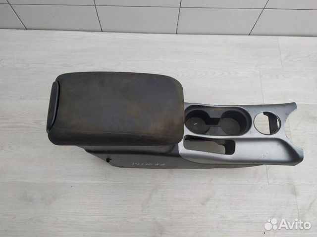Центральная консоль 8011A165XA Mitsubishi Outlande
