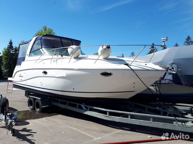 Моторный круизный катер Rinker 320