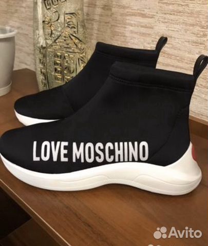 Ботинки Love Moschino 41 размер Ботинки Love Moschino 41 размер