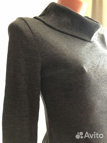 Платье трикотажное, серое, новое Платье трикотажное, серое, новое