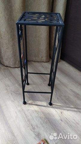 Подставка под цветы Подставка под цветы