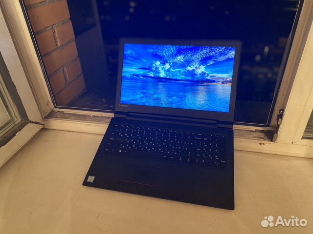 Lenovo core i3-6006u + DDR4 4 озу + full HD Lenovo core i3-6006u + DDR4 4 озу + full HD