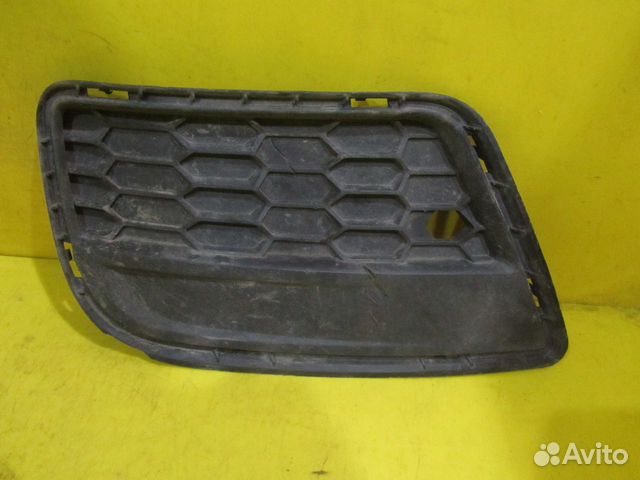 Решетка переднего бампера левая BMW X3 F25 (14-17) Решетка переднего бампера левая BMW X3 F25 (14-17)