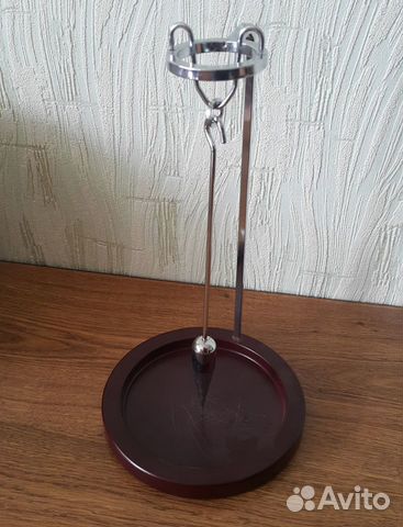 Гравитационный песчаный маятник