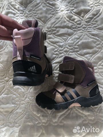 Обувь на девочку Adidas