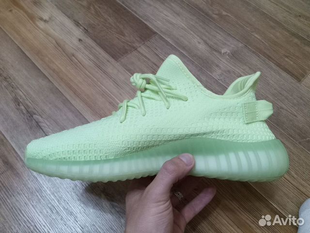 Кроссовки Adidas Yeezy Boost 350 V2 Glow in the Da Кроссовки Adidas Yeezy Boost 350 V2 Glow in the Da
