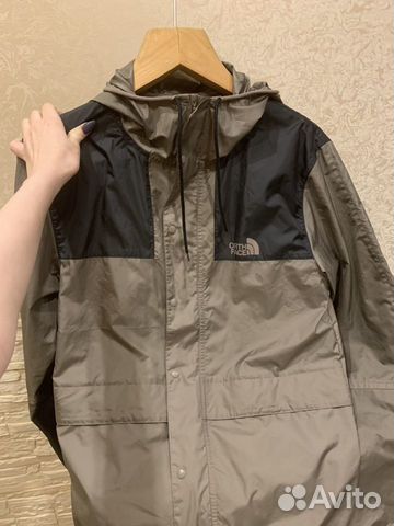 Ветровка The North Face xs-s Ветровка The North Face xs-s