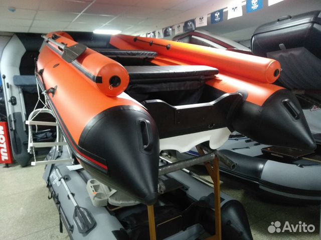 Надувная лодка 