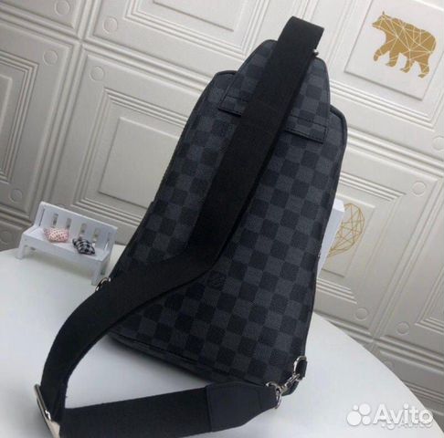 Новая сумка слинг Louis Vuitton Avenue sling bag Новая сумка слинг Louis Vuitton Avenue sling bag