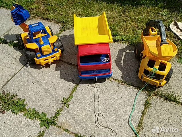 Классные машины-игрушки