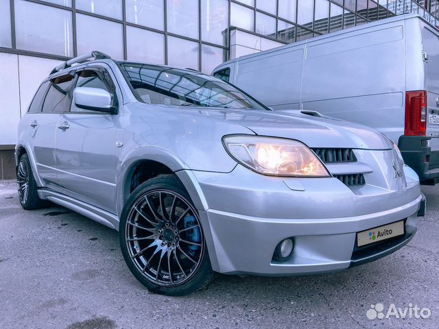 Mitsubishi Outlander 2.0 МТ, 2007, 329 000 км Mitsubishi Outlander 2.0 МТ, 2007, 329 000 км
