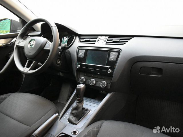 Skoda Octavia 1.6 AT, 2018, 61 000 км