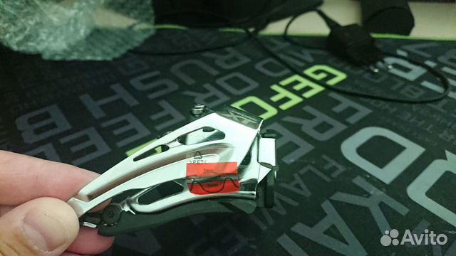 Передний переключатель Shimano Deore XT FD M8025