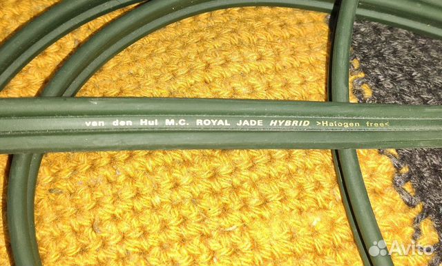 Акустический кабель van den Hul Royal Jade Hybrid Акустический кабель van den Hul Royal Jade Hybrid