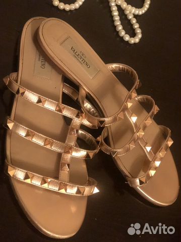 Шлепанцы,босоножки, мюли Valentino