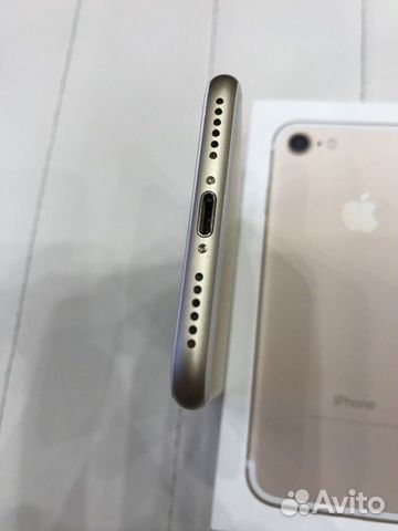 Телефон iPhone Телефон iPhone