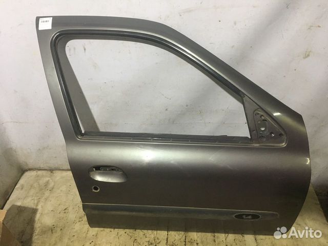 Рено Симбол Дверь передняя правая бу Рено Симбол Дверь передняя правая бу