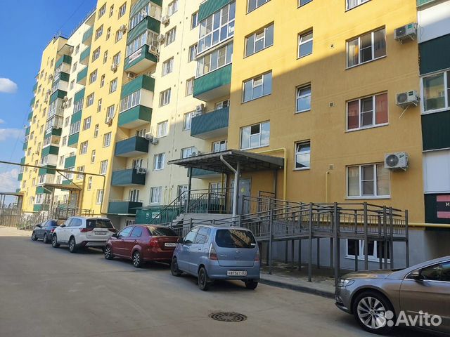 1-к квартира, 42 м², 2/10 эт.