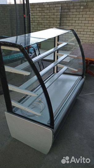 Холодильная витрина бу