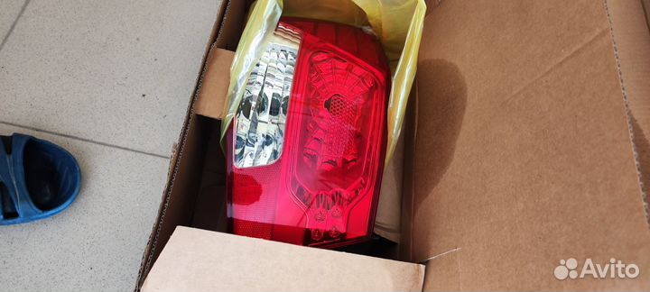Фонарь Kia cerato 2 задняя левая