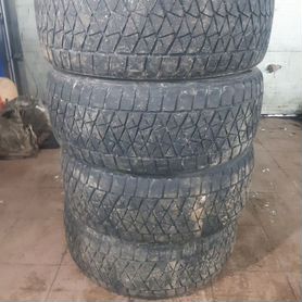 Bridgestone Blizzak DM-V2 255/55 R19 111T