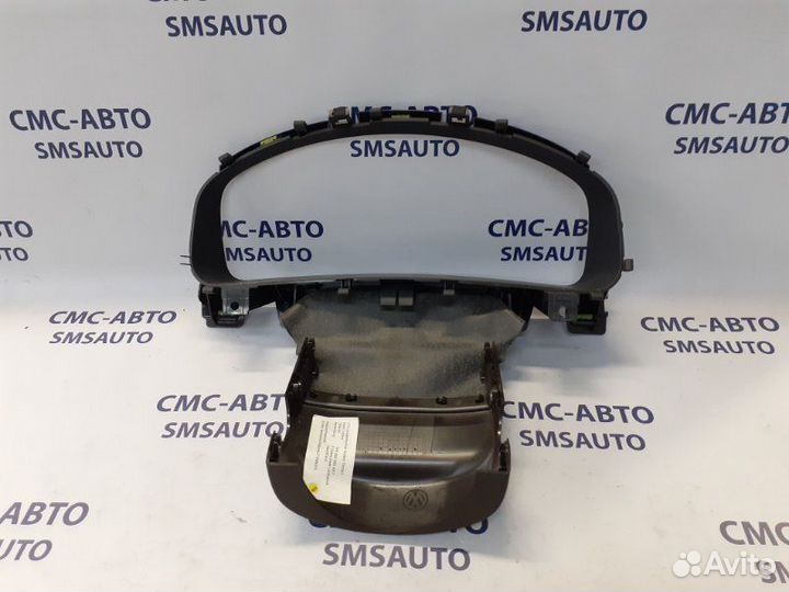 Кожух рулевой колонки Volkswagen Touareg NF