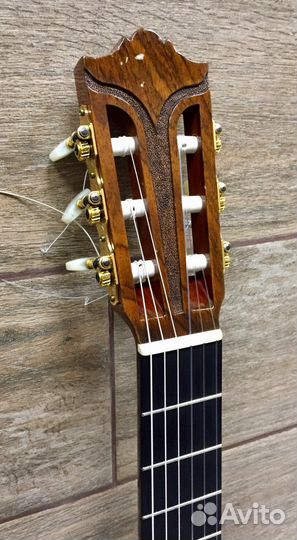 Yamaha GC-50 Grand Concert Custom