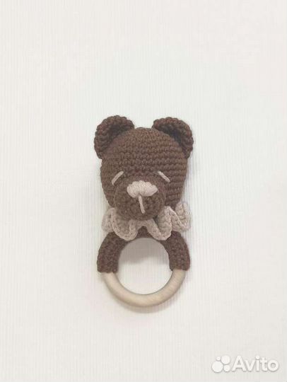 Вязаная погремушка зайчик, мишка