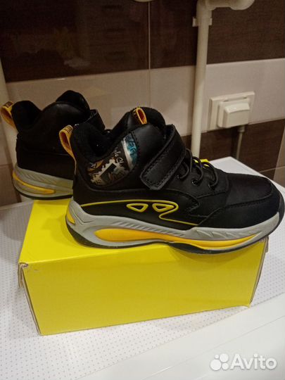 Ботинки демисезонные