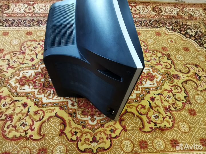 Телевизор samsung