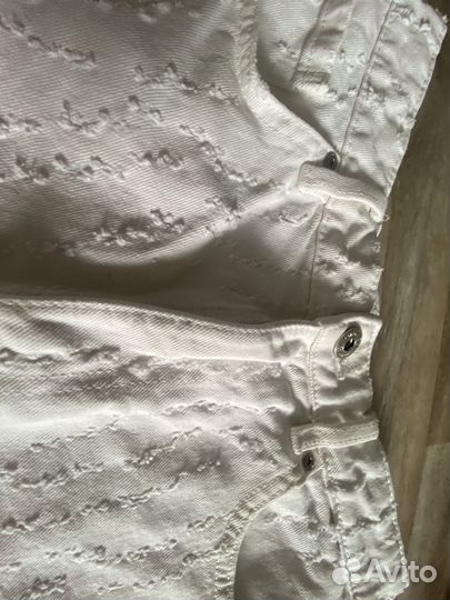 Шорты белые