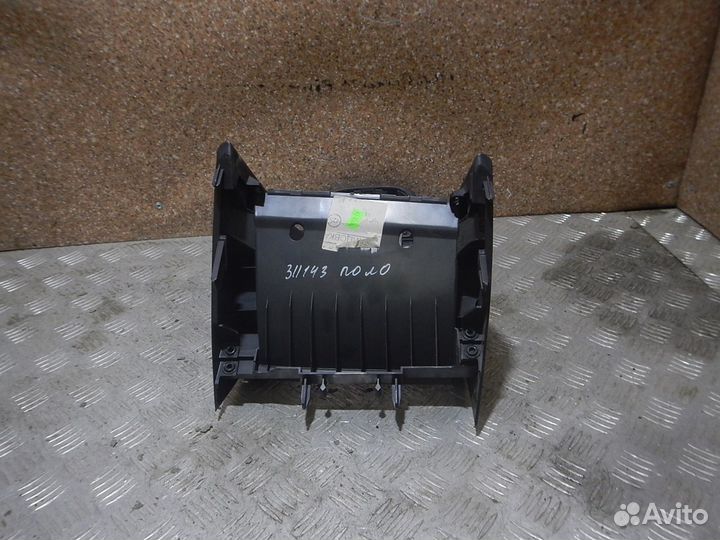 Консоль, Volkswagen (Фольксваген) -polo (SED RUS)