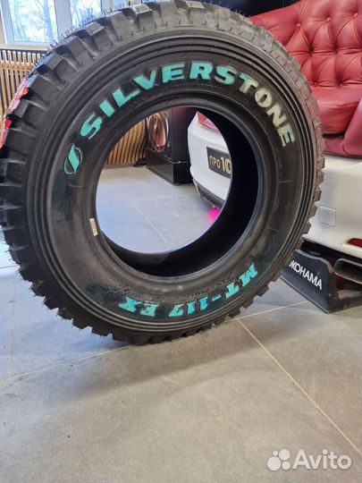 Silverstone MT-117 EX 245/75 R16 111S