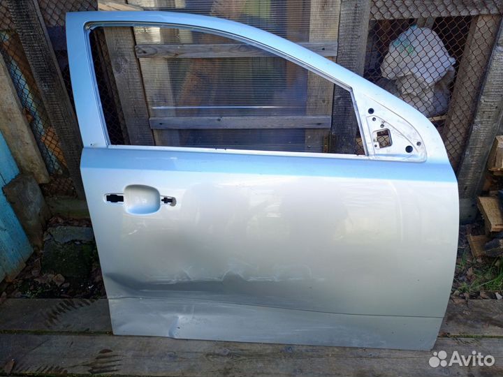 Дверь передняя правая Opel Astra H