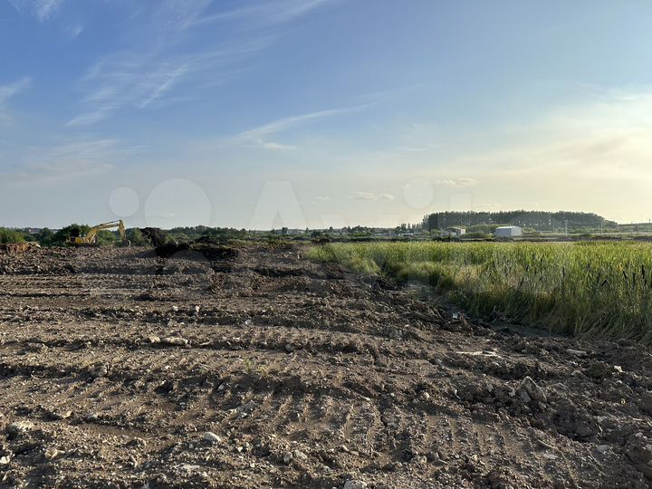 Участок 3,9 га (промназначения)