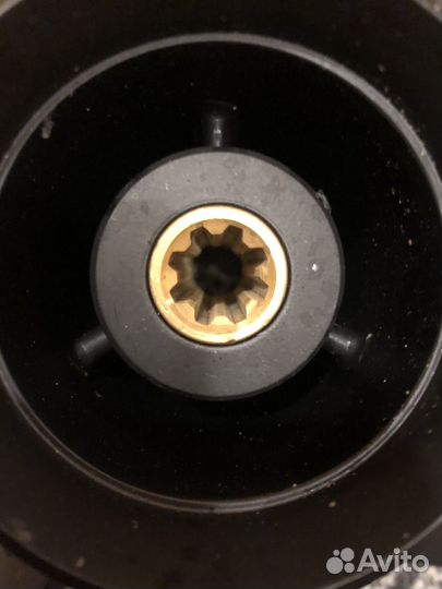 Винт для мотора