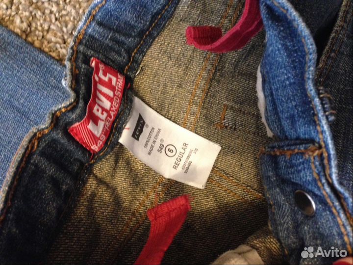 Джинсы Levi's на 6 лет