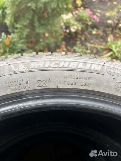 Michelin X-Ice 4/9 R20