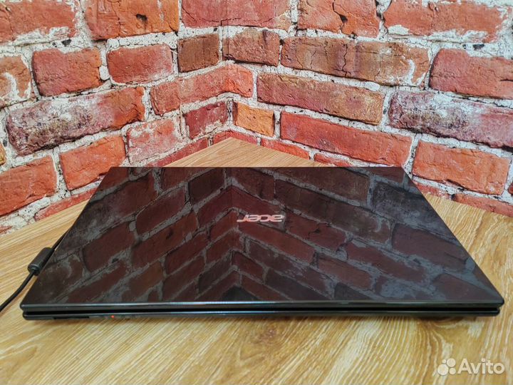 Игровой ноутбук Acer V3 с i7 и дискретной видео