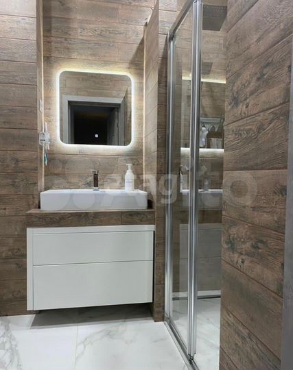 1-к. квартира, 52 м², 1/5 эт.