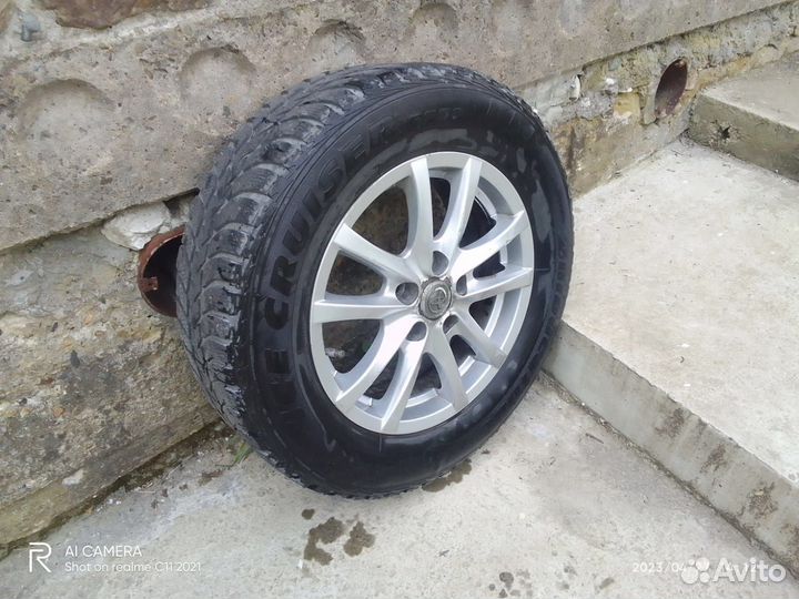 Bridgestone Ice Cruiser 5000 215/65 R16 91