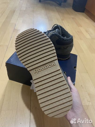 Кроссовки зимние reebok