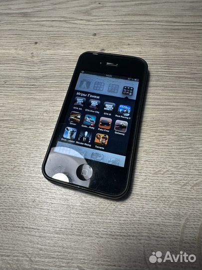 iPhone 4S, 16 ГБ