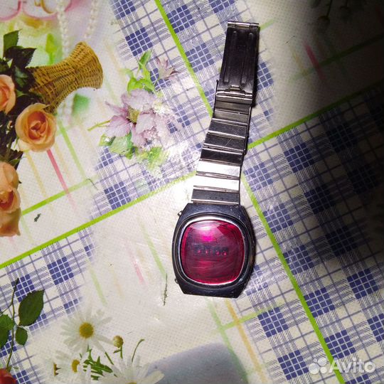 Часы электроника 1 СССР, 80 е.годы