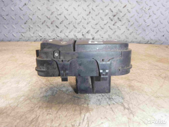 Блок управления стеклоподъемниками Ford Focus