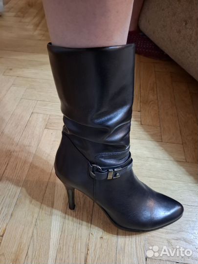 Продаю сапоги